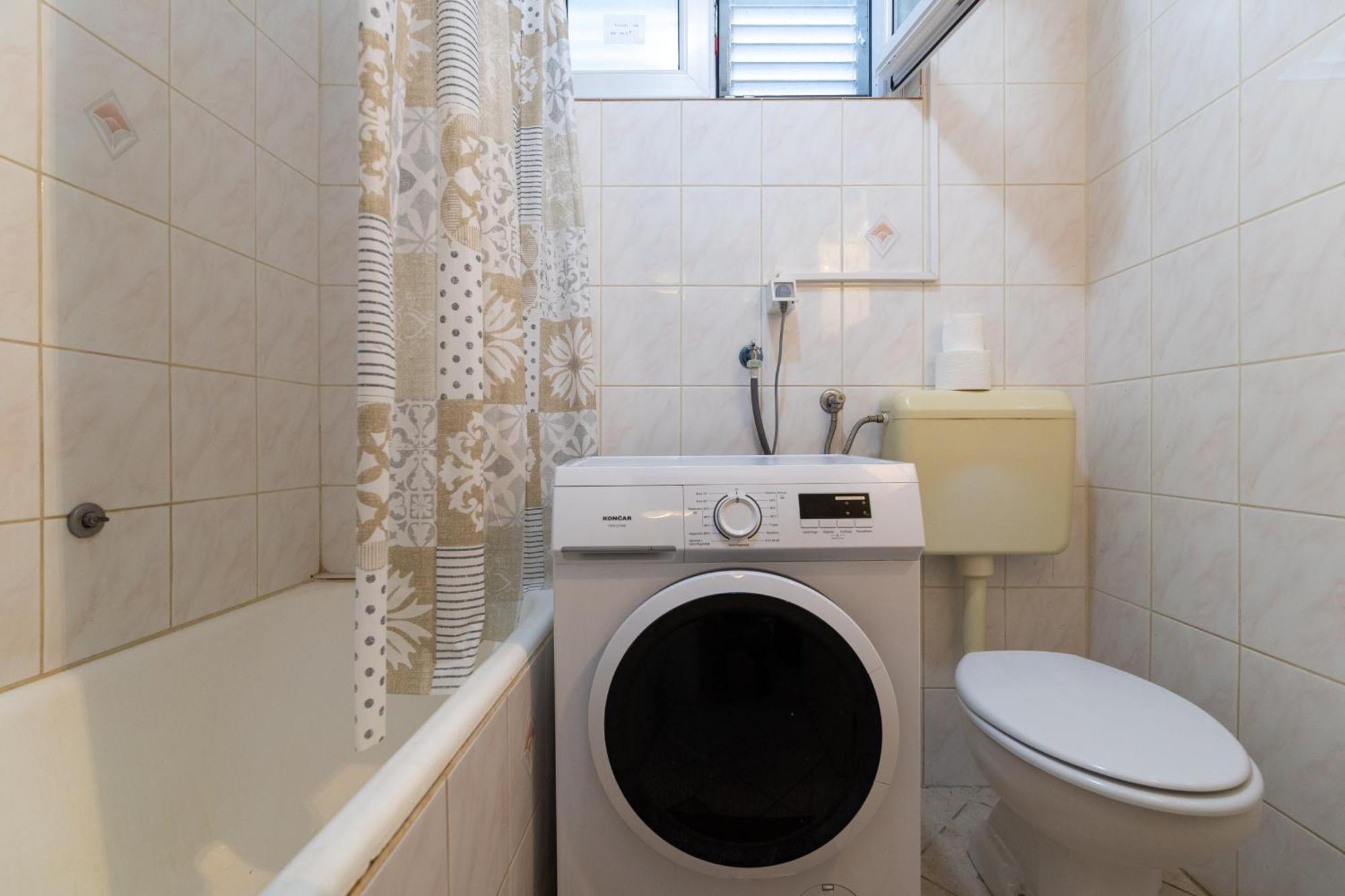 Apartments By The Sea Cove Zarace - Gdinj, Hvar - 2047 Chambre photo