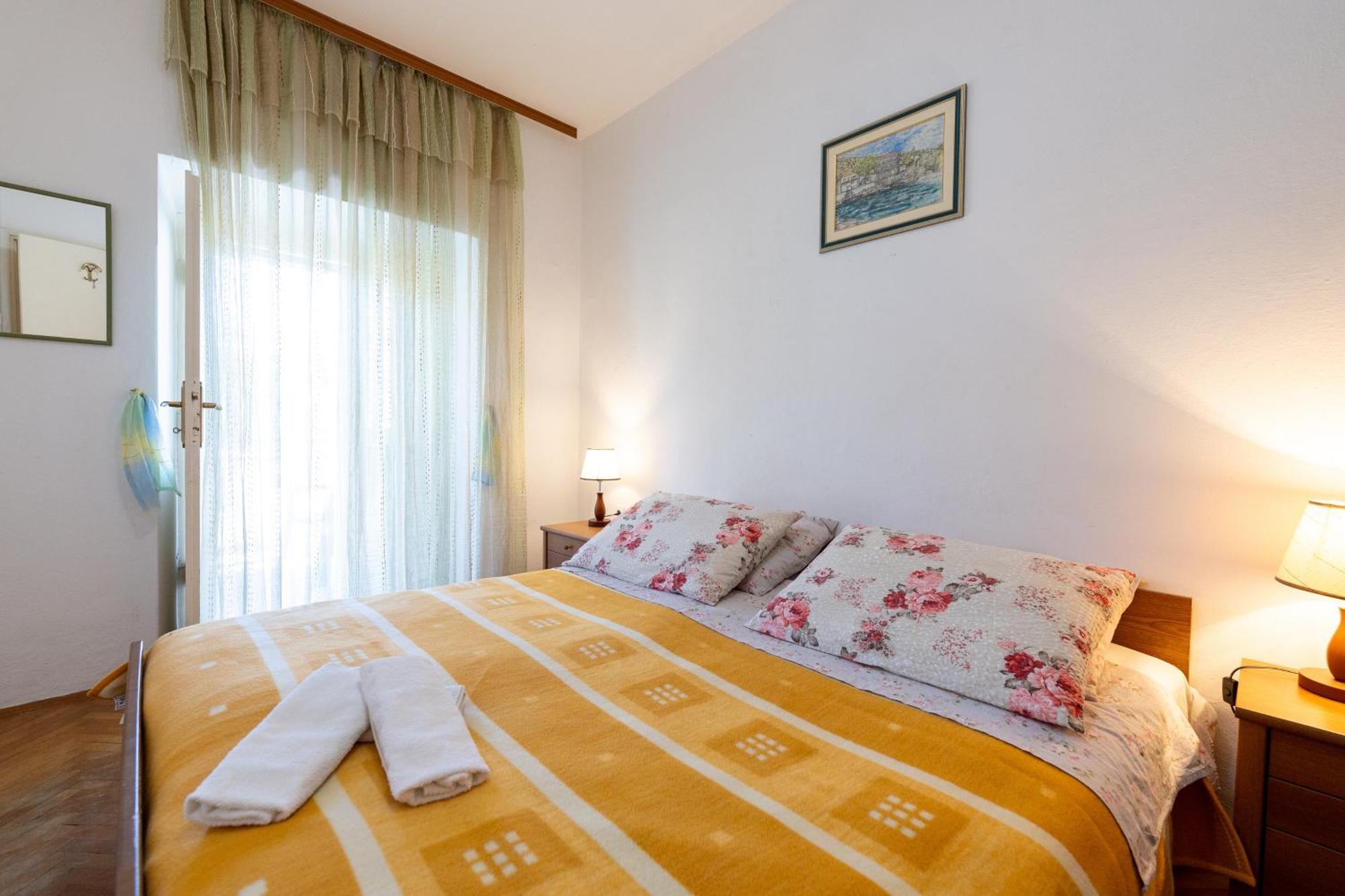 Apartments By The Sea Cove Zarace - Gdinj, Hvar - 2047 Extérieur photo
